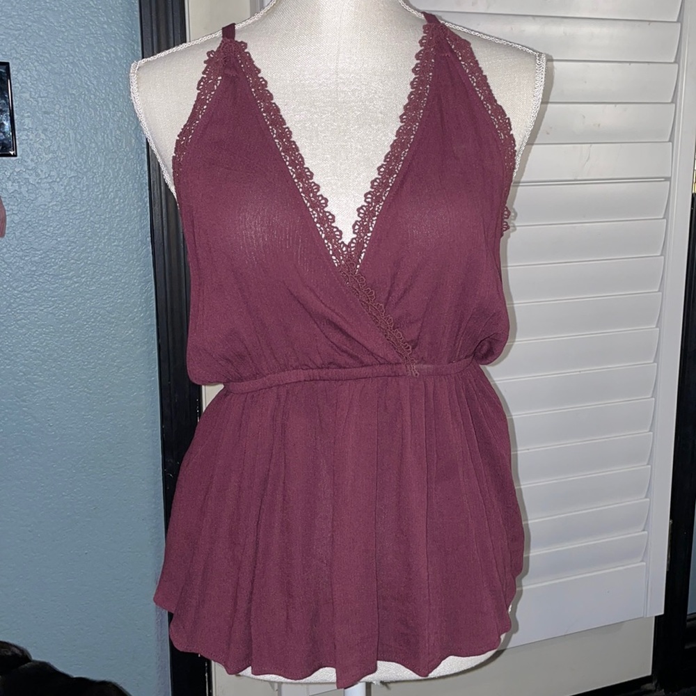 Kendall & Kylie Burgundy blouse
